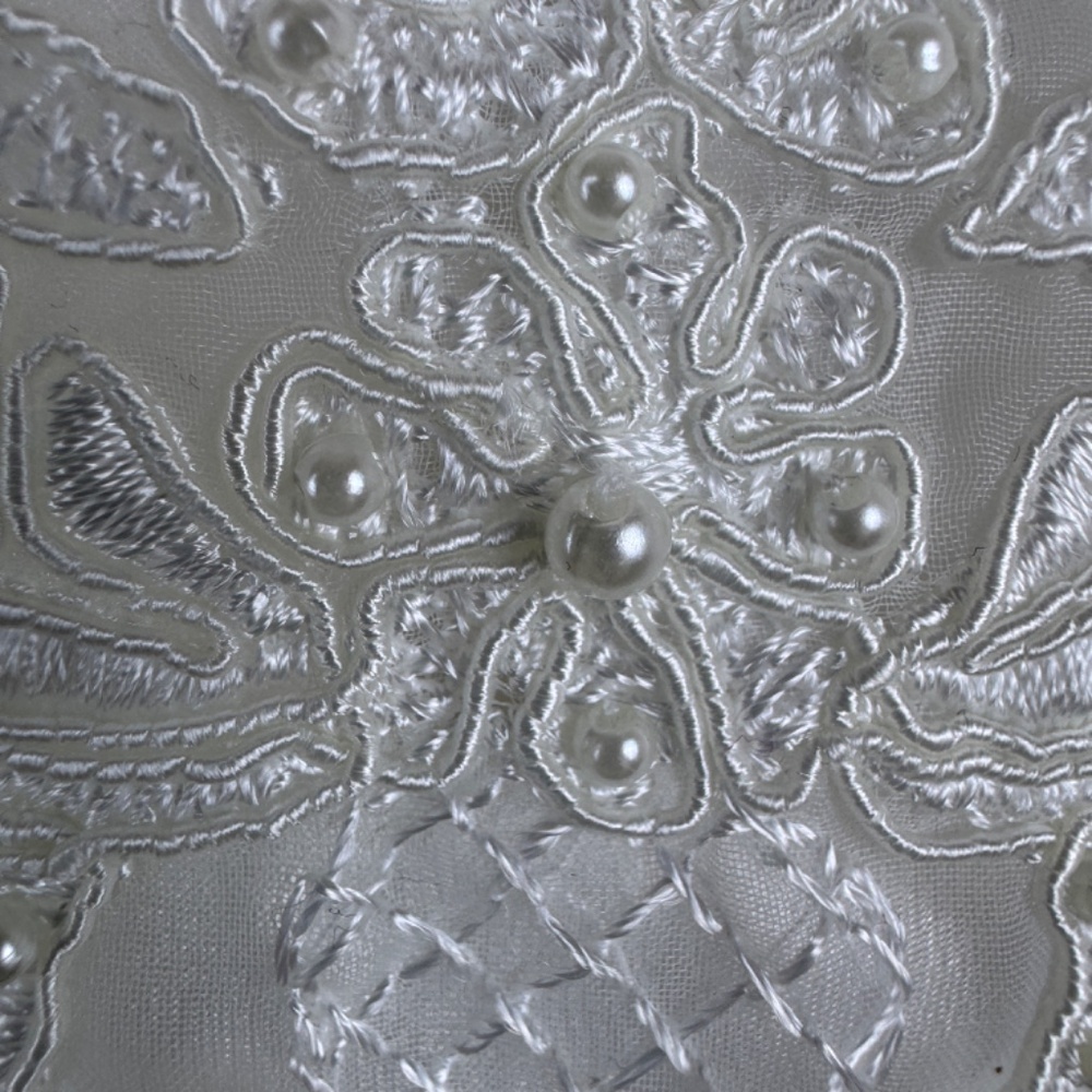 LINEA DONATELLA Chemise White Beaded Nightgown Wedding Romantic / Size Medium - Picture 7 of 12